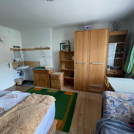Privatzimmer Трибен Екстериор снимка