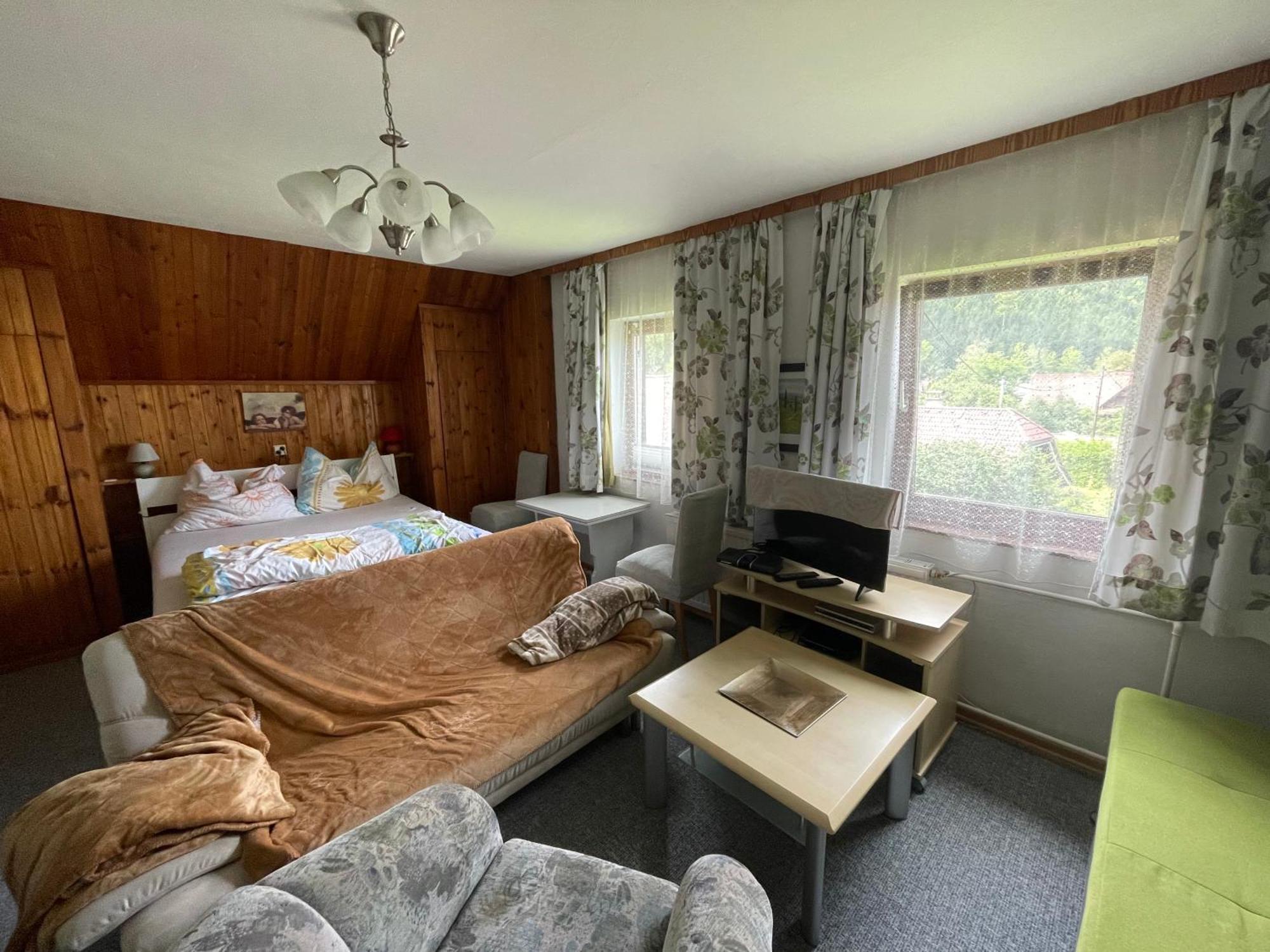Privatzimmer Трибен Екстериор снимка